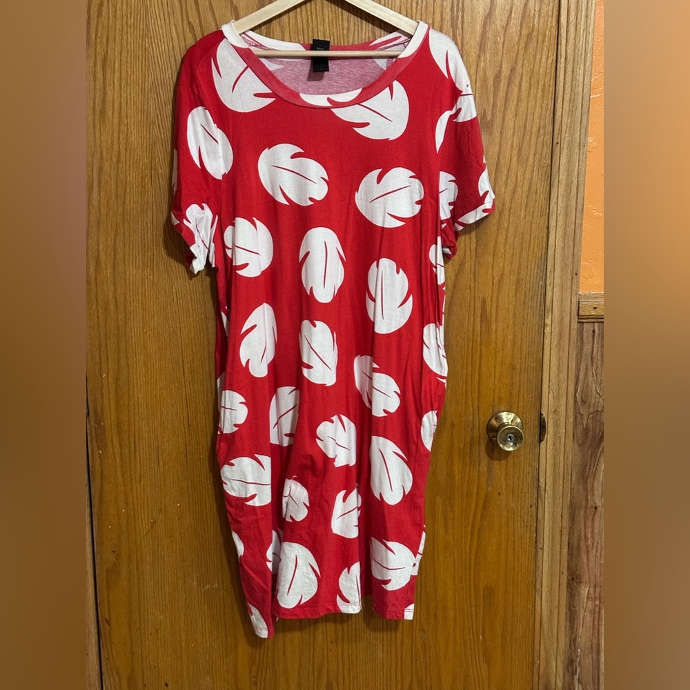 Disney Lilo and Stitch red and White sz 2XL tshirt dress pockets